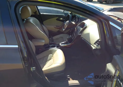 2013 Buick Verano Convenience Group z USA, uszkodzony, nr VIN 1G4PR5SK8D4158757